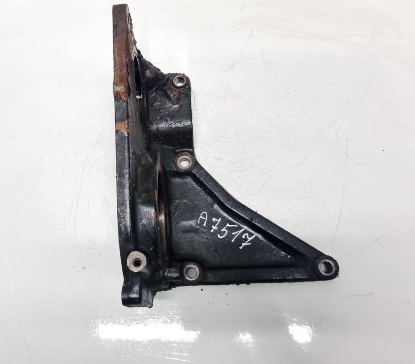 16811BN300 Nissan Almera 2000 Motoraufhängung