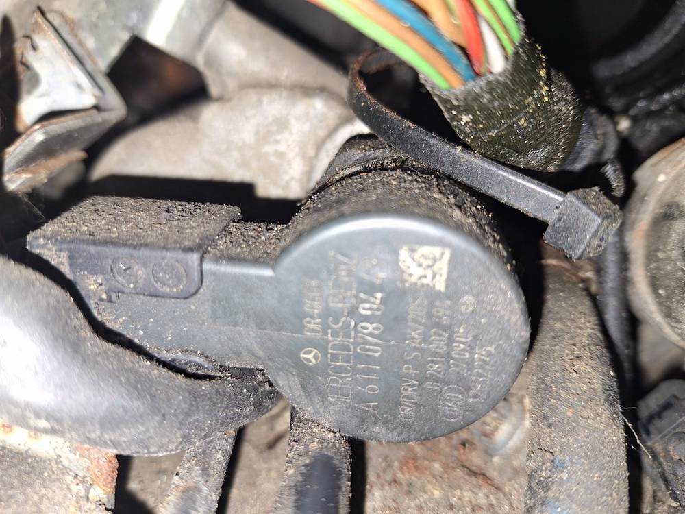 0281002694 Mercedes-Benz B-CLASS 2005 Degvielas sadalītājs