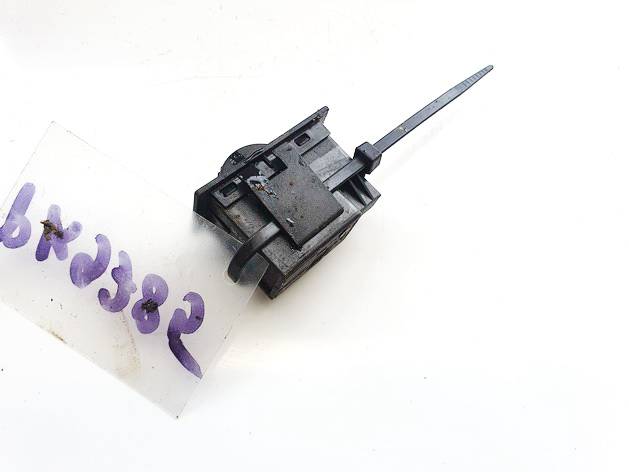 96619006XT Citroen C5 2009 Heated Seat Switch - Thumbnail 2