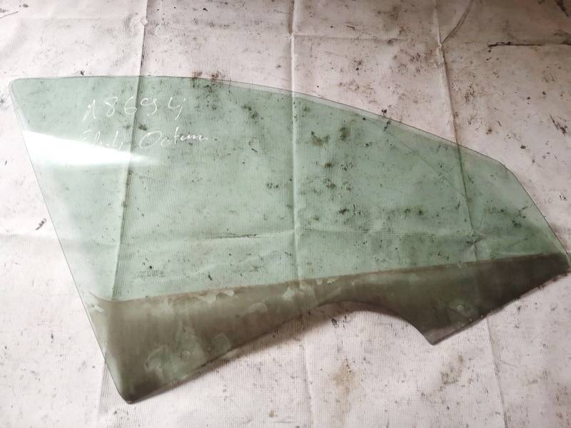 AS2 Skoda Octavia 2005 Duru stiklas P.D.