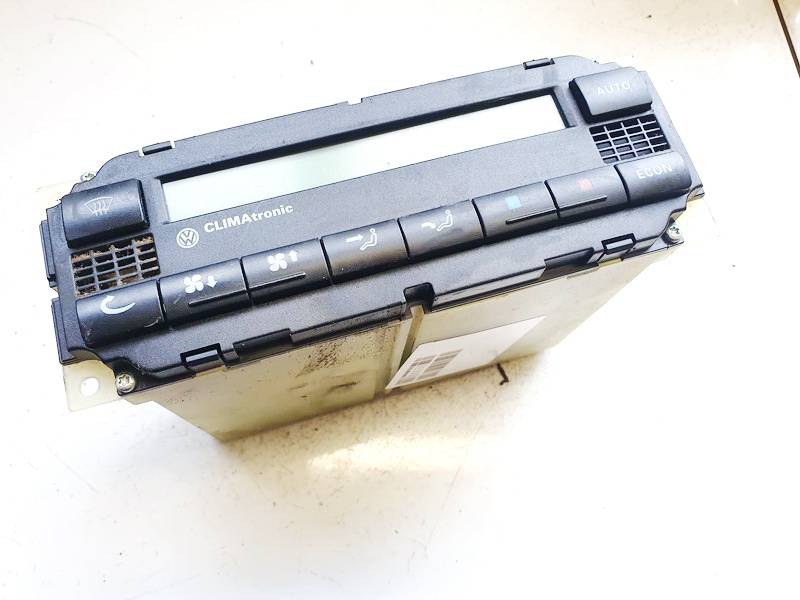 3B1907044B Volkswagen Golf 1999 Climate Control Panel (heater control switches)