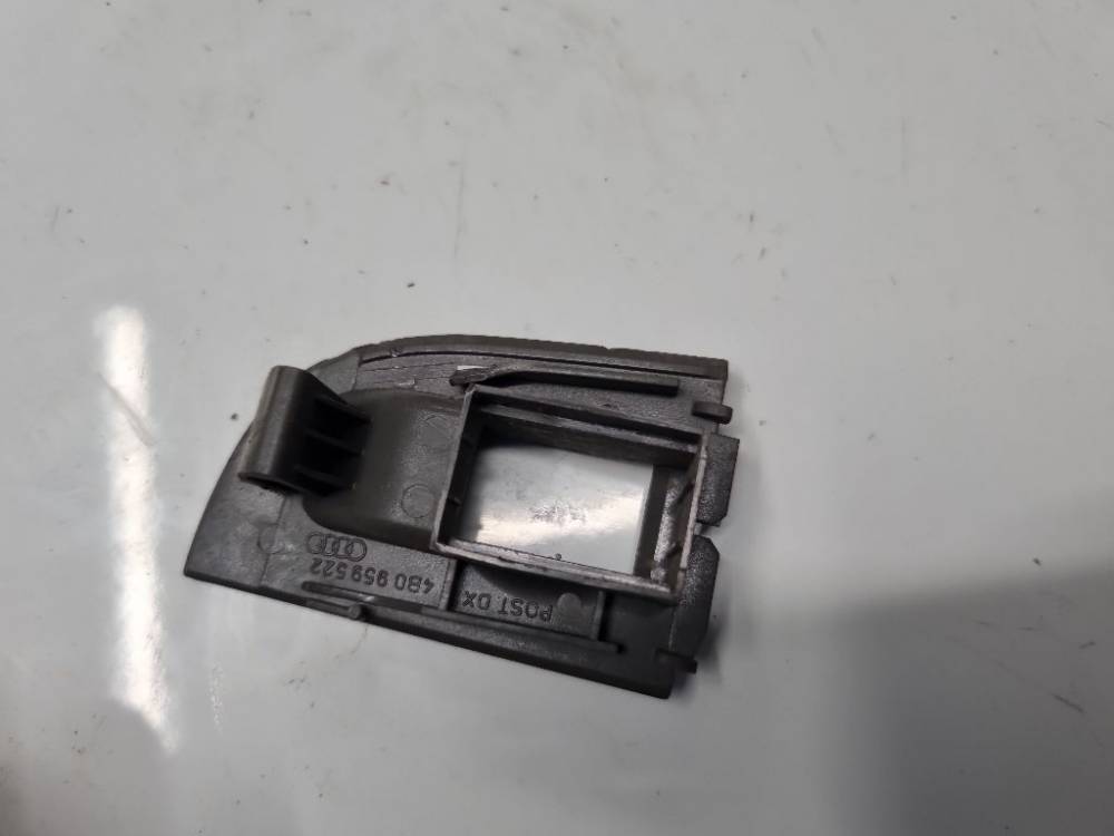 4B0959522 Audi A6 2003 Moldura del interruptor de la ventana de la puerta delantera - Thumbnail 4