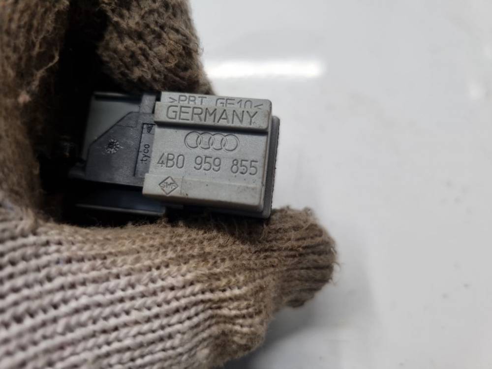 4B0959855 Audi A6 2003 Power window control (Window Regulator-Window Switch) - Thumbnail 4