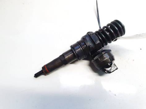 038130073AG Volkswagen Passat 2007 Fuel Injector - Thumbnail 2