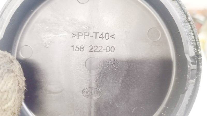 15822200 Mercedes-Benz ML-CLASS 2006 Headlight bulb dust cover cap - FRONT - Thumbnail 3