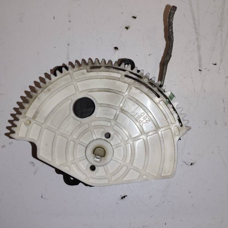 MF1138002800PLS Toyota Avensis 2009 Peciuko sklendes varikliukas - Thumbnail 2