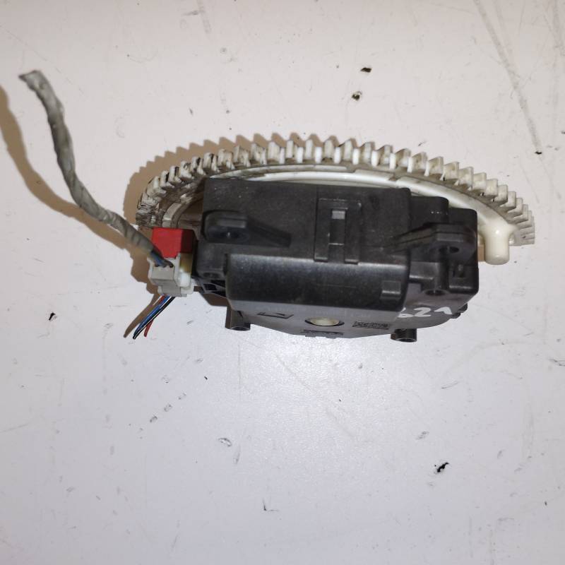 MF1138002800PLS Toyota Avensis 2009 Peciuko sklendes varikliukas - Thumbnail 3