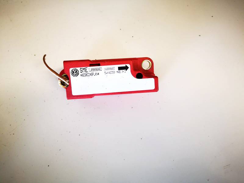 1J0909606D Volkswagen Golf 2000 Srs Airbag crash sensor