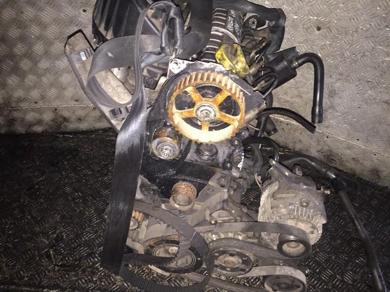F8QP632 Renault Kangoo 2003 Engine