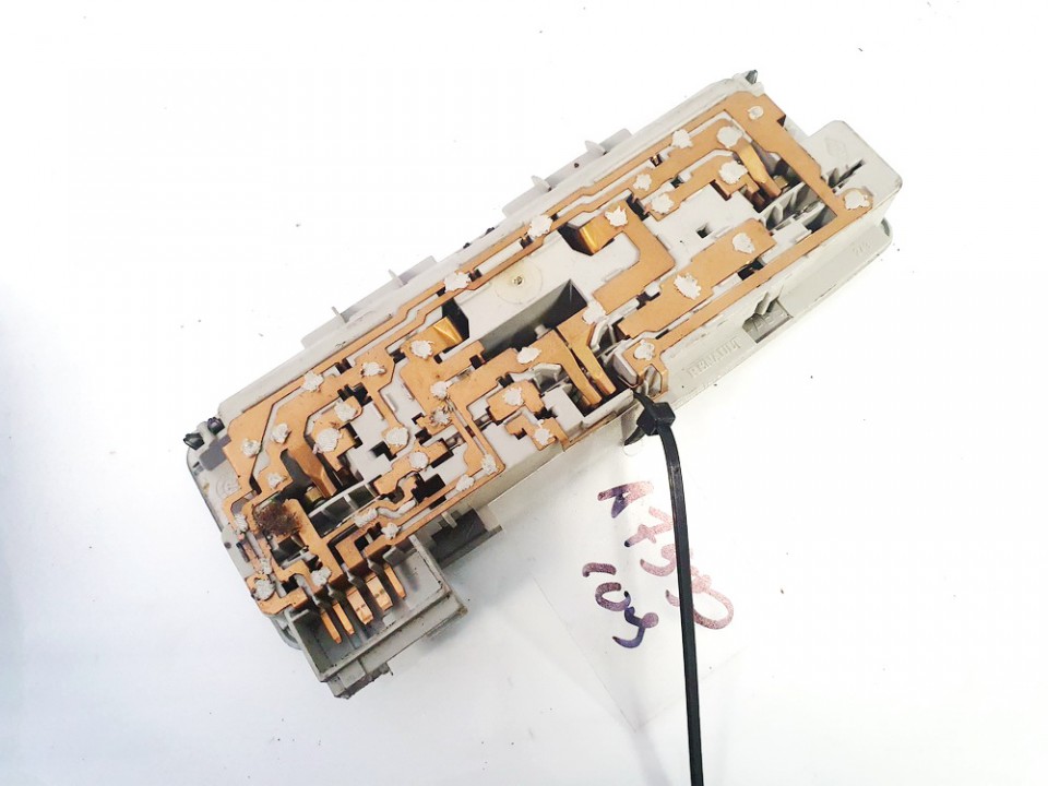 8200003037 Renault Espace 2005 Interior Light - FRONT - Thumbnail 3