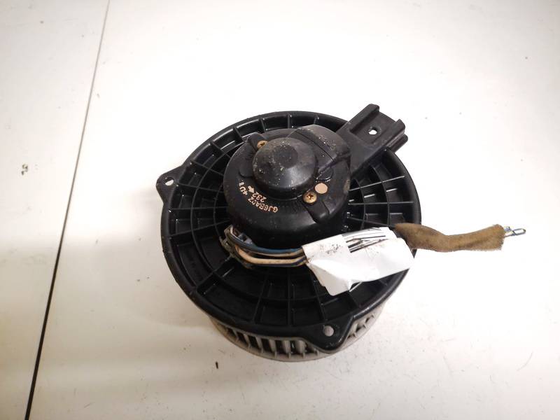 8940000232 Mazda 6 2004 Salona ventilators