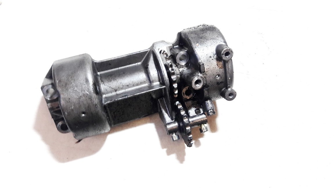 059103337B Audi A6 2001 Öljypumppu - Thumbnail 2