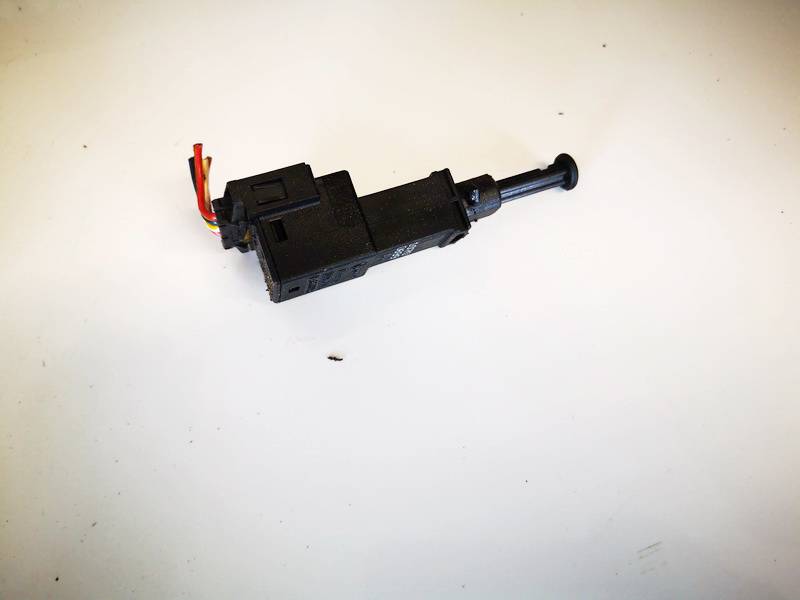 1J0945511A Volkswagen Golf 2000 Brake Light Switch (sensor) - Switch (Pedal Contact) - Thumbnail 2