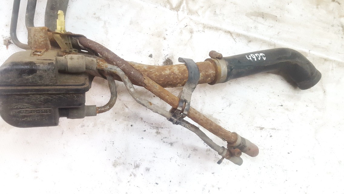 7774633010 7774633010 fuel filler neck Toyota Yaris 2006 1.3L