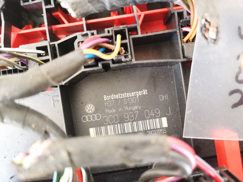 3C0937049J Volkswagen Passat 2005 Fuse box - Thumbnail 3