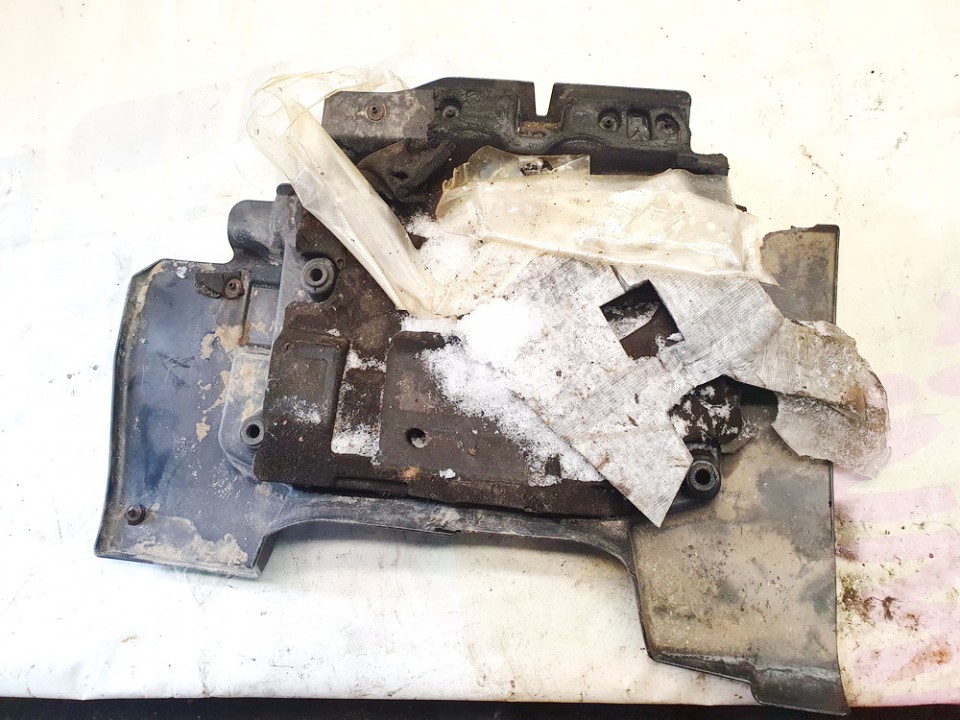 Toyota Corolla Verso 2005 Engine Cover (plastic trim cover engine) - Thumbnail 3