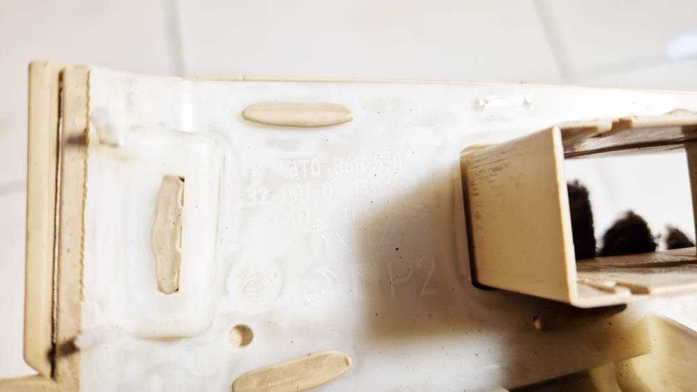 3T0868538 Skoda Superb 2010 Window Switch Control Bezel (Trim) - Thumbnail 3