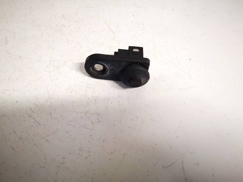 935603B100 Kia Sorento 2004 door contacts right