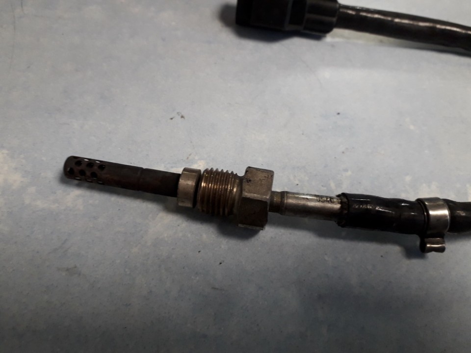 30751456A Volvo V70 2006 Intake Air Temperature Sensor (Cabin Air Temperatur) - Thumbnail 2