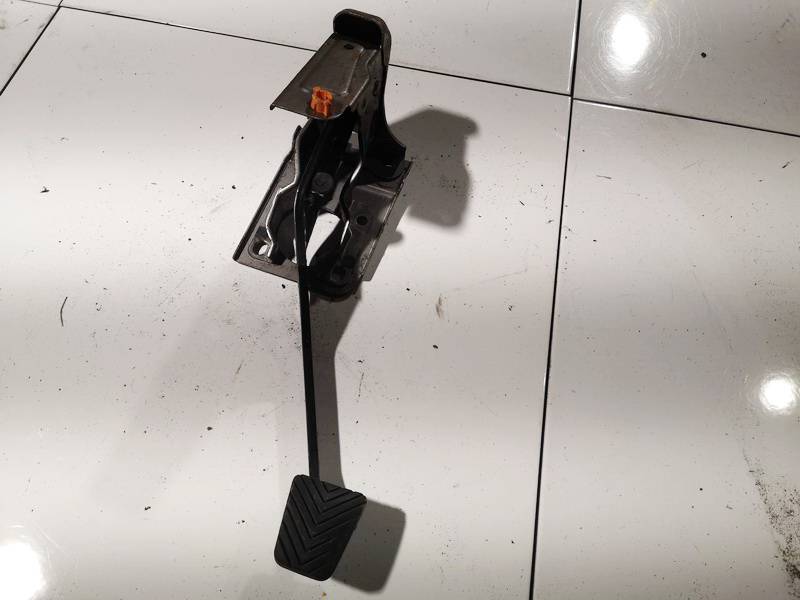 Mitsubishi Lancer 2008 Pedal work, Brake pedal, Pedal bracket, Clutch pedal