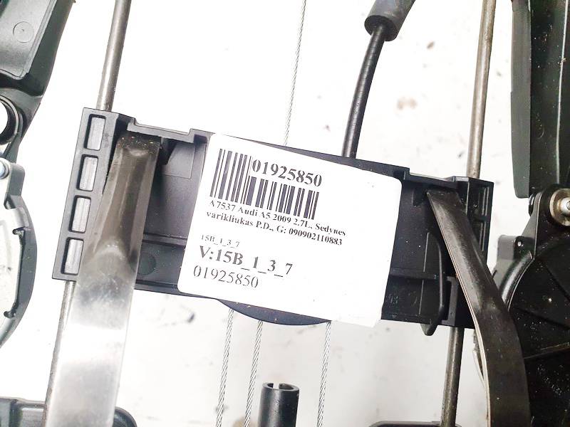 090902110883 Audi A5 2009 Sedynes varikliukas P.D. - Thumbnail 3