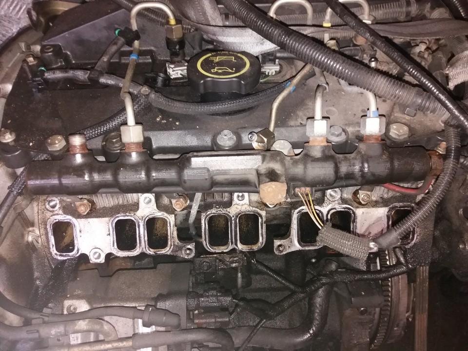 2S7Q9D280AC Ford Mondeo 2001 Fuel injector rail (injectors)(Fuel distributor)