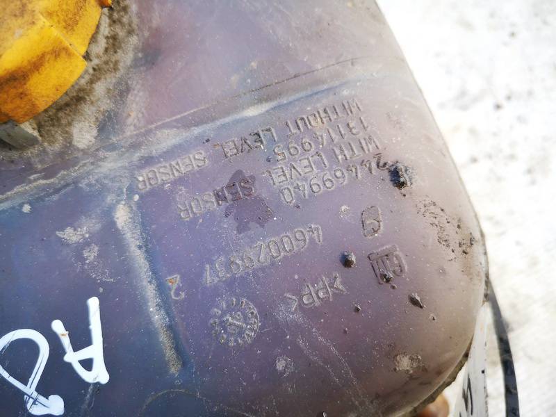 24469940 Opel Astra 2006 Expansion Tank coolant (RADIATOR EXPANSION TANK BOTTLE ) - Thumbnail 2