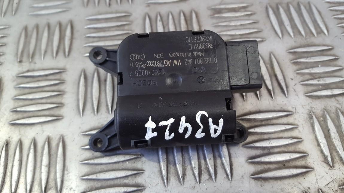 0132801342 Volkswagen Golf 2005 Peciuko sklendes varikliukas