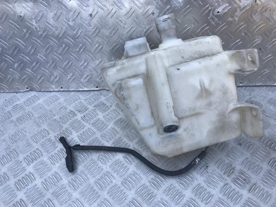 28910AU300 Nissan Primera 2004 Windshield Washer Reservoir tank (WASHER BOTTLE)