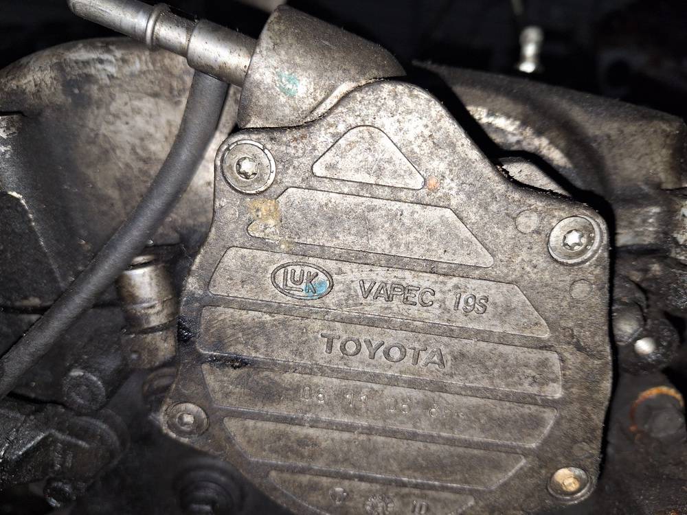 08110585 Toyota Corolla Verso 2006 Brake Vacuum Pump