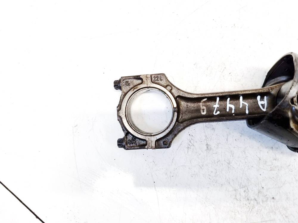 Opel Omega 2002 PISTON and arnaque-Bielle - Thumbnail 3