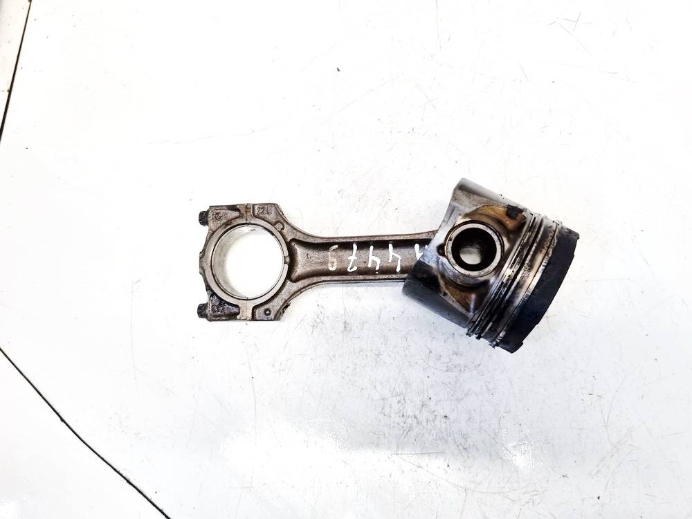 Opel Omega 2002 PISTON and arnaque-Bielle
