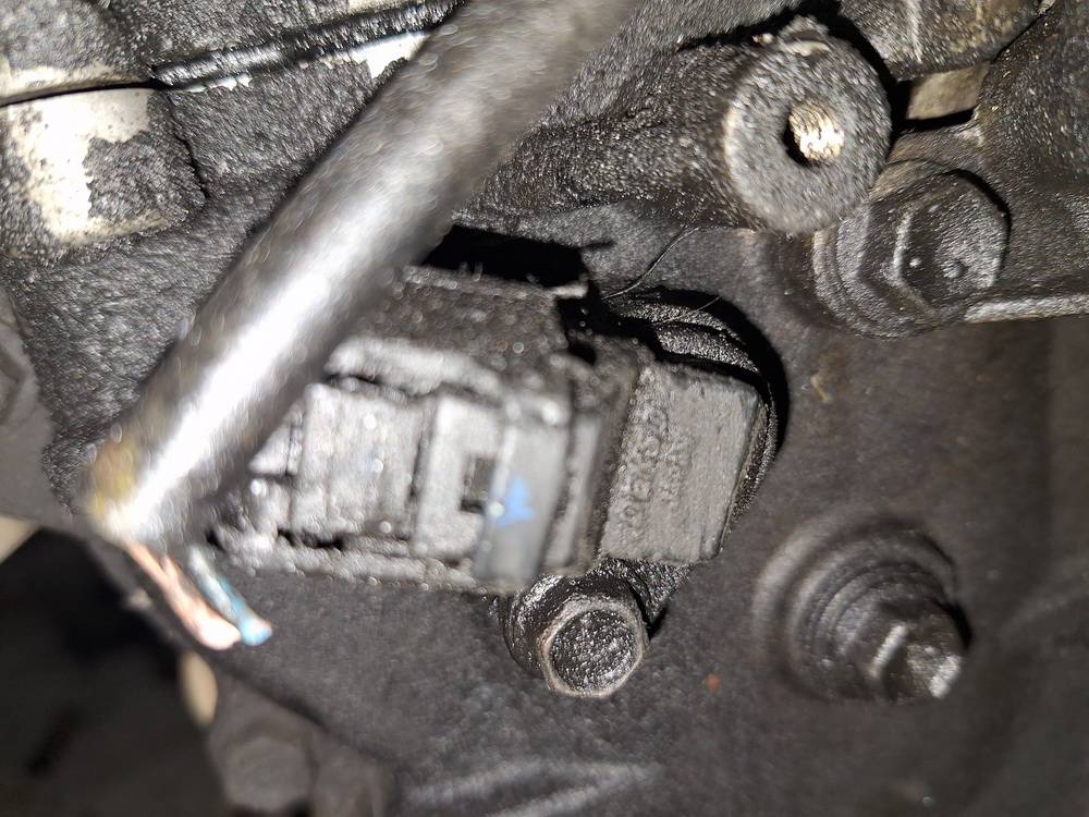 Toyota Corolla Verso 2006 Virsutinis holo daviklis - Thumbnail 3