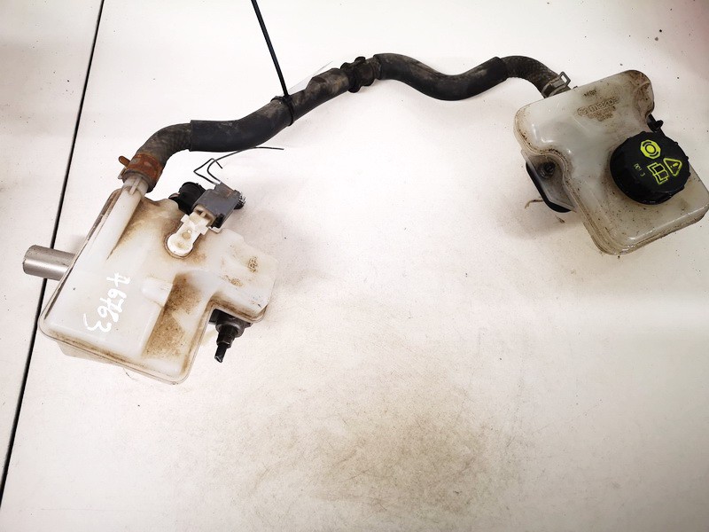C23643550 Mazda 5 2006 Brake Master Cylinder
