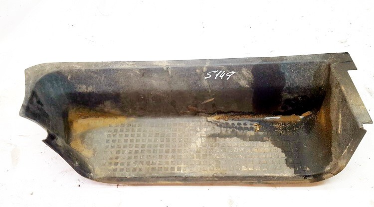 705863735A Volkswagen Transporter 1992 Interior door step trim - FRONT LEFT