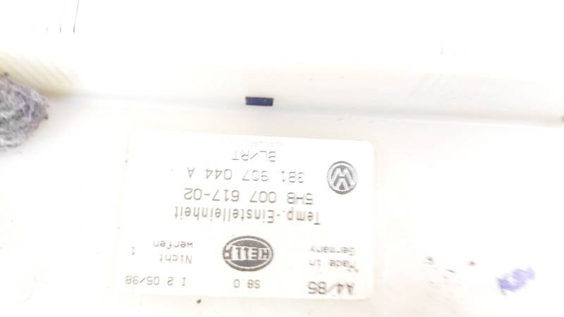 3B1907044A Volkswagen Passat 1998 Climate Control Panel (heater control switches) - Thumbnail 3