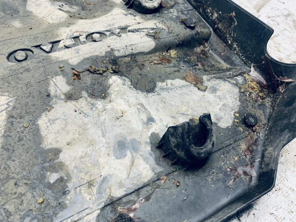 3M5Q6N041D USED Engine Cover (plastic trim cover engine) Volvo V50 2004 2.0L EIS00960586