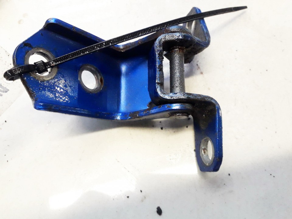 Mazda 3 2005 Door Hinge - REAR - Thumbnail 2