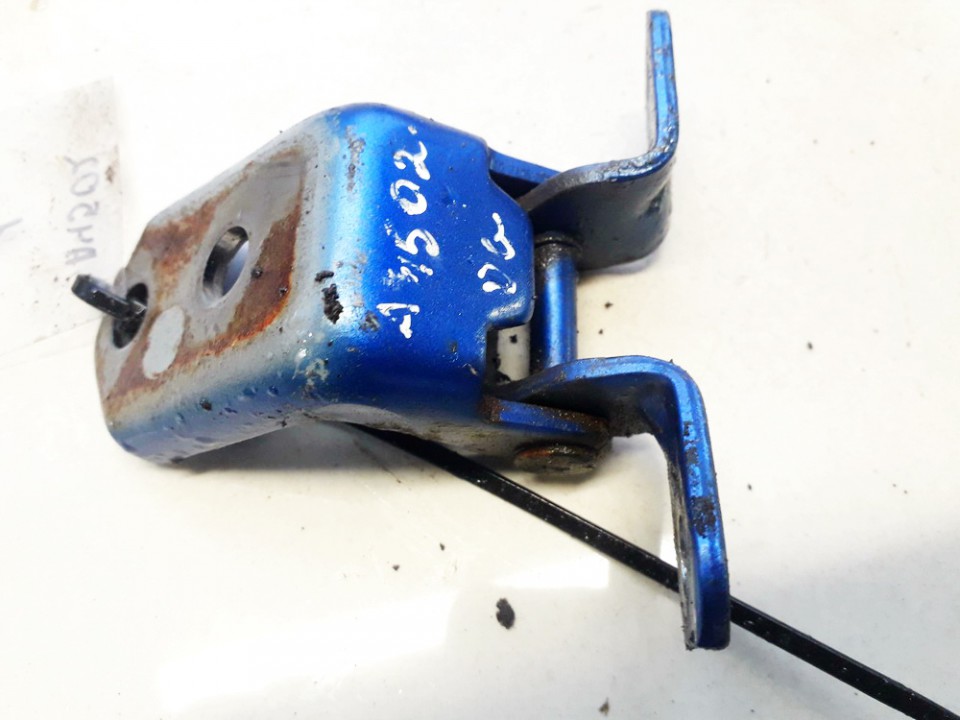 Mazda 3 2005 Door Hinge - REAR