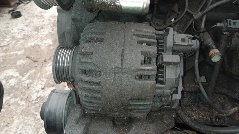 037903025M Skoda Octavia 1999 Alternator