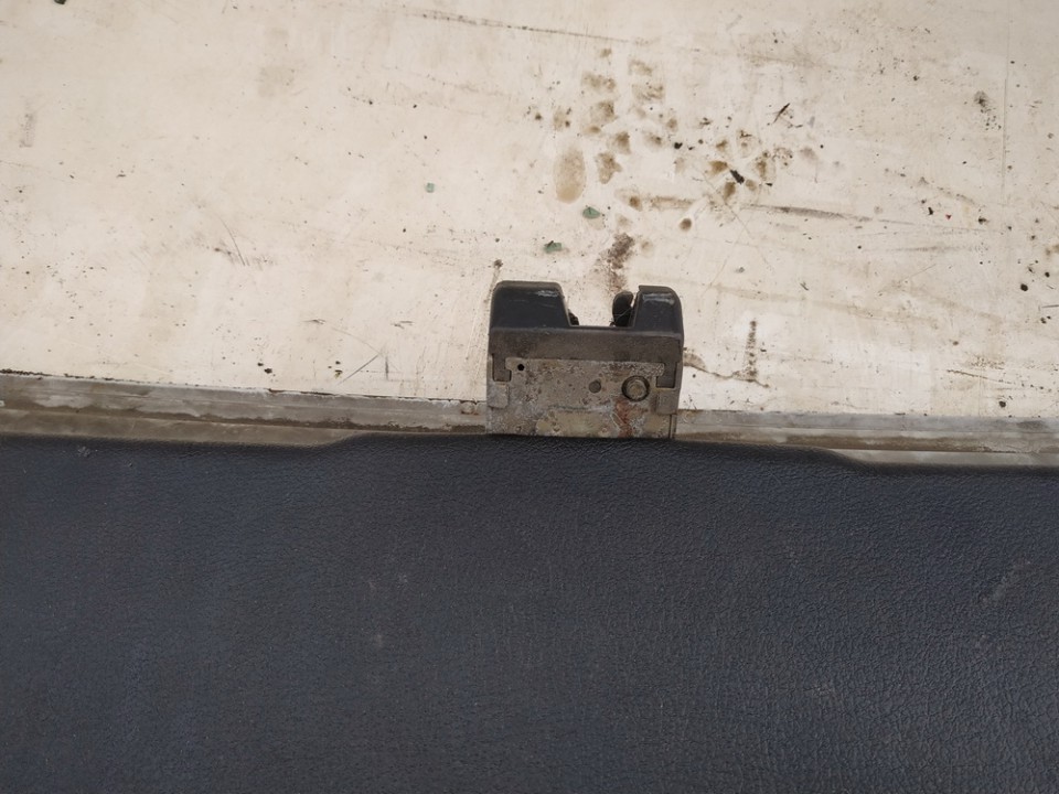 Opel Astra 2001 Zamek tylnej klapy - TYLNE