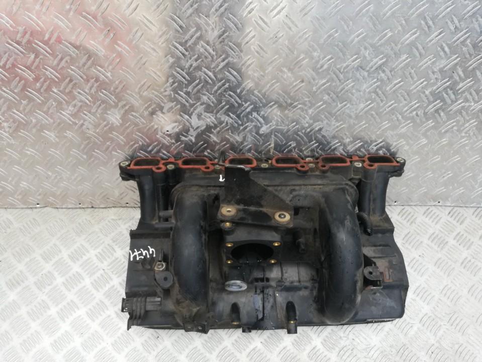 752328104 BMW 5-Series 2005 Kolektor ssący