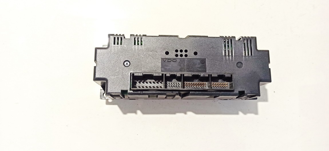 3B1907044A Volkswagen Passat 2000 Climate Control Panel (heater control switches) - Thumbnail 2