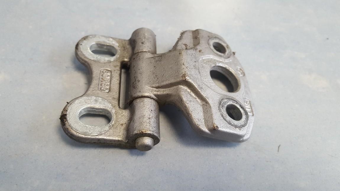 Mercedes-Benz E-CLASS 2000 Türscharnier Scharnier vorne