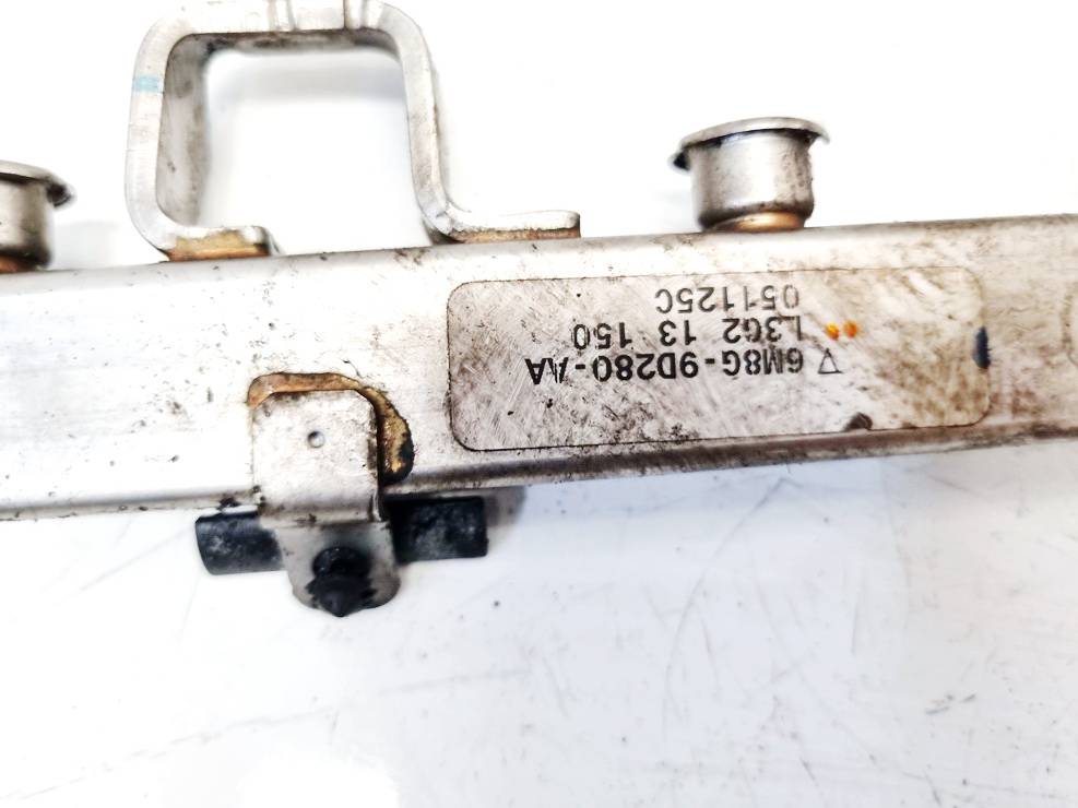 6M8G9D280AA Mazda 5 2005 Fuel injector rail (injectors)(Fuel distributor) - Thumbnail 4