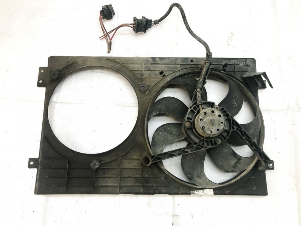 1J0121207C Audi A3 1996 Diffuser, Radiator Fan