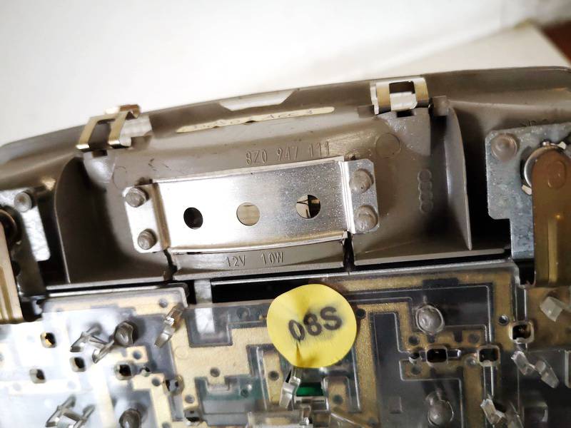 8Z0947111 Audi A2 2003 Innenleuchte Vorne - Thumbnail 3