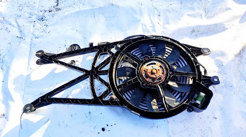 52406447 Opel Meriva 2005 Difuzorius (radiatoriaus ventiliatorius)