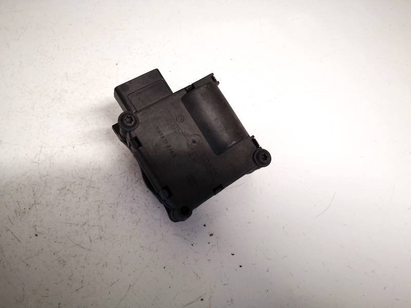 4E0820511 Audi A8 2002 Heater Vent Flap Control Actuator Motor