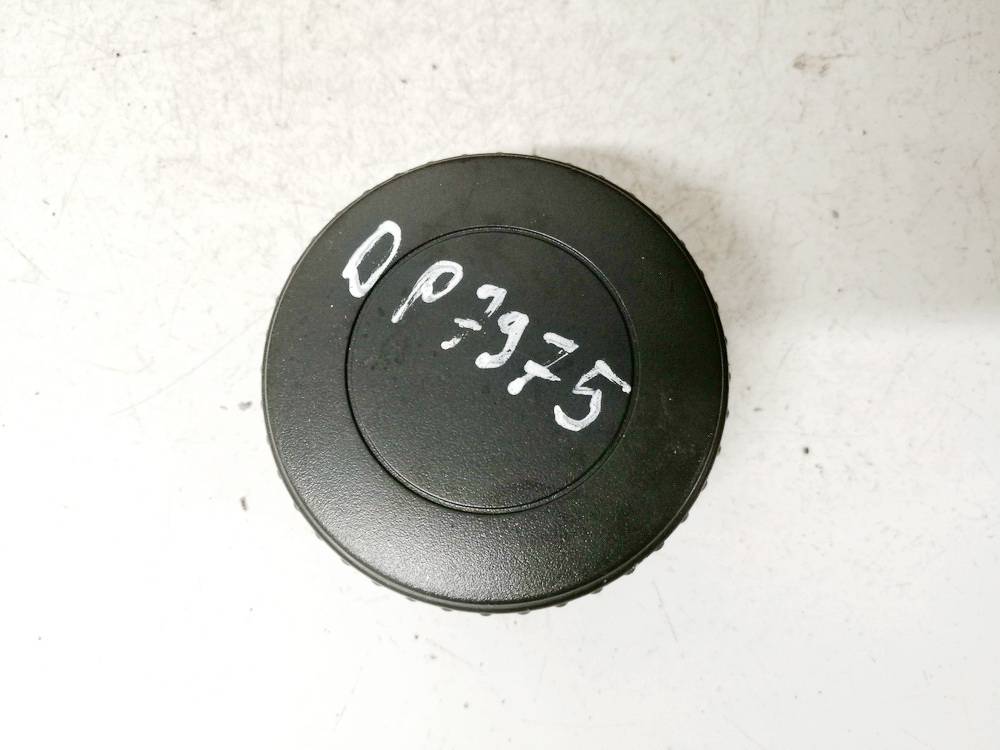 1J0881671J Volkswagen Jetta 2006 Wykończenie wnętrza (plastikowe elementy)